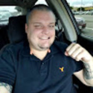 Meet your Posher, Dustin